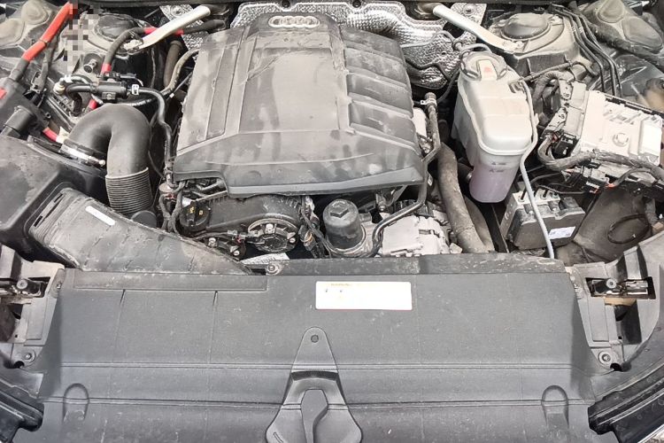 Used Audi A6L 2020 45 TFSI Prestige Dynamic Edition Engine Bay