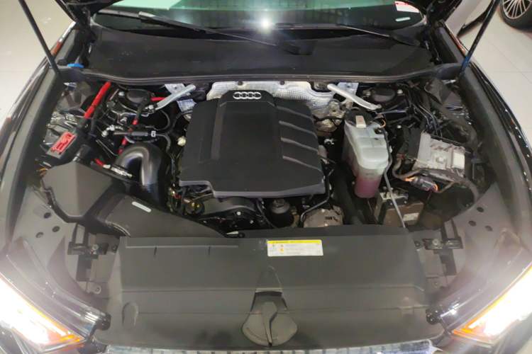 Used Audi A6L 2020 45 TFSI Prestige Elegant Edition Engine Bay