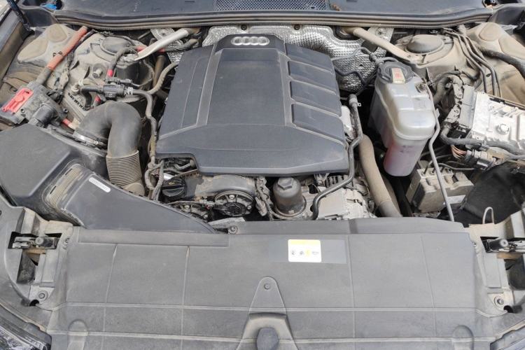 Used Audi A6L 2020 45 TFSI Prestige Dynamic Edition Engine Bay