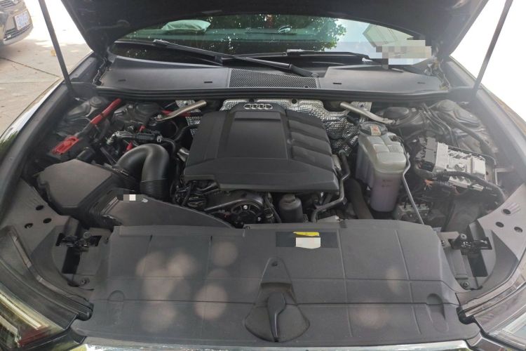 Used Audi A6L 2020 40 TFSI Luxury Dynamic Edition Engine Bay