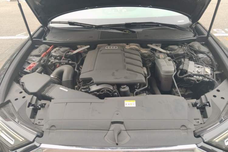 Used Audi A6L 2020 45 TFSI Prestige Dynamic Edition Engine Bay
