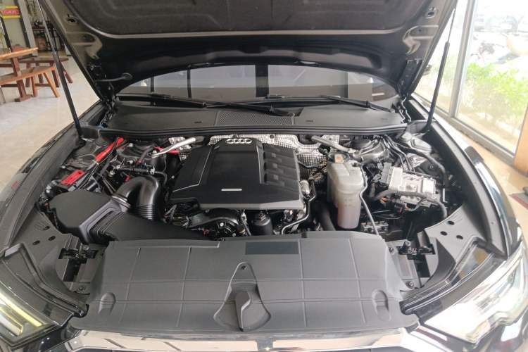 Used Audi A6L 2020 45 TFSI Prestige Dynamic Edition Engine Bay