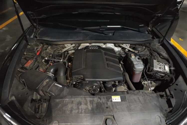 Used Audi A6L 2020 45 TFSI Prestige Dynamic Edition Engine Bay