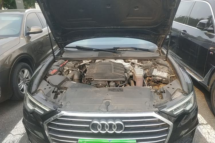 Used Audi A6L 2020 40 TFSI Luxury Dynamic Edition Engine Bay