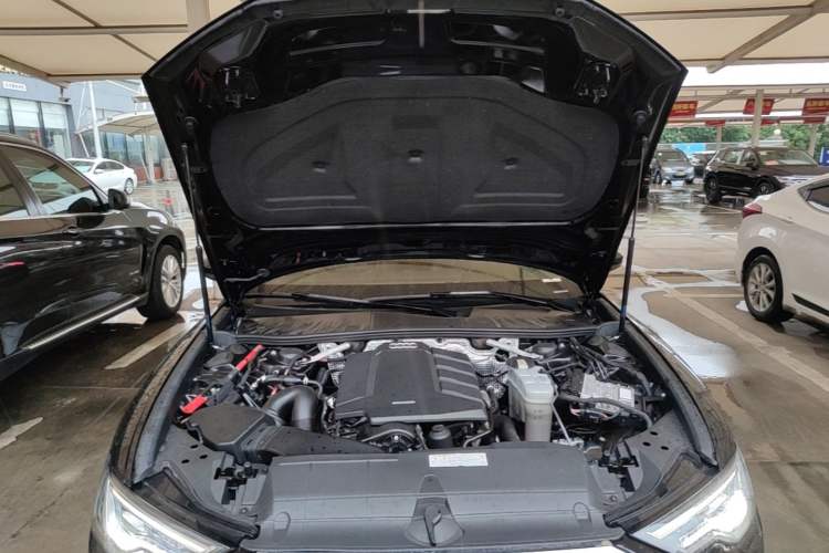 Used Audi A6L 2020 40 TFSI Luxury Prestige Edition Engine Bay