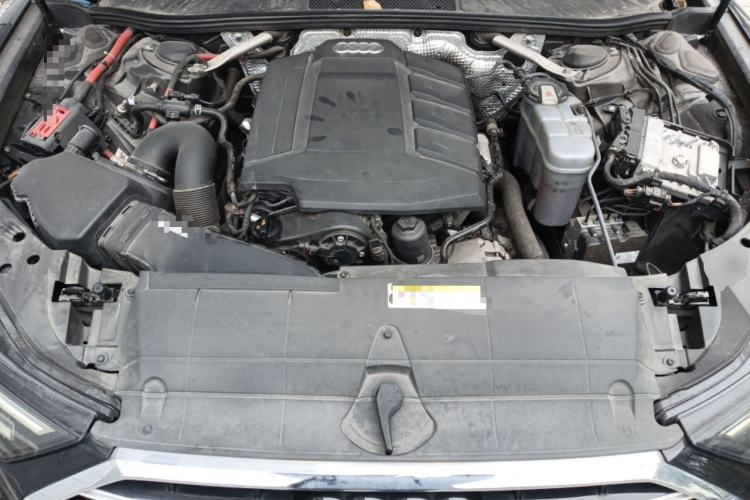 Used Audi A6L 2020 40 TFSI Luxury Dynamic Edition Engine Bay
