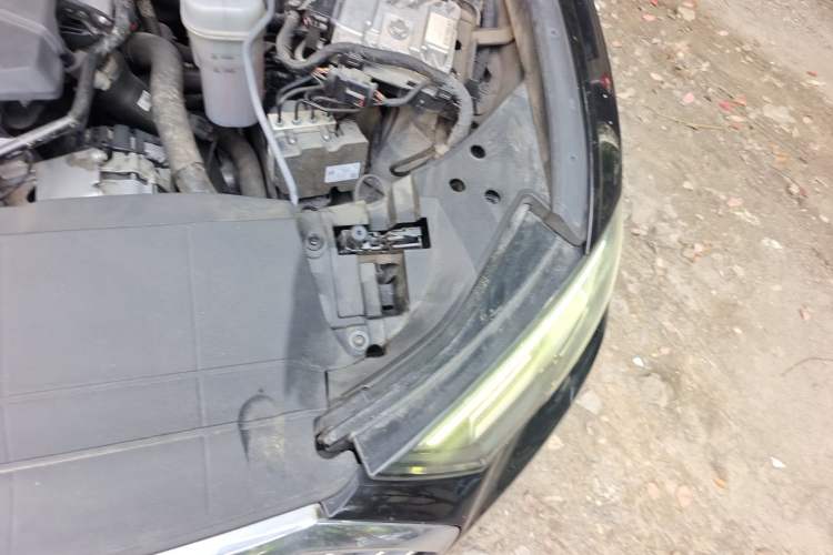 Used Audi A6L 2020 45 TFSI quattro Prestige Dynamic Edition Engine Bay Left