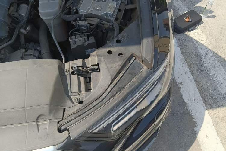 Used Audi A6L 2020 40 TFSI Luxury Dynamic Edition Engine Bay Left