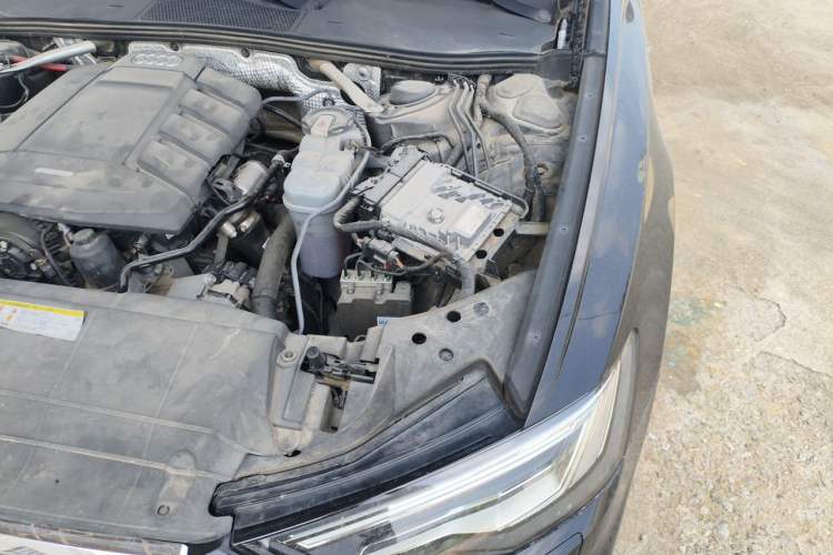 Used Audi A6L 2020 40 TFSI Luxury Dynamic Edition Engine Bay Left