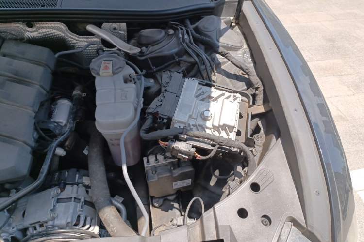 Used Audi A6L 2020 40 TFSI Luxury Prestige Edition Engine Bay Left