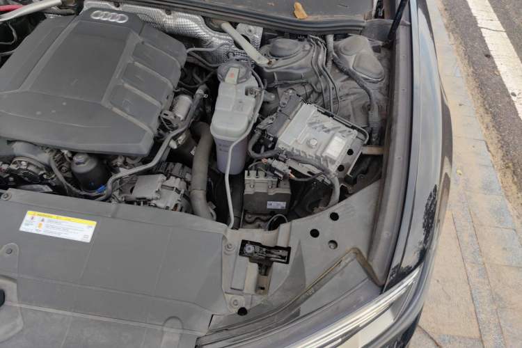 Used Audi A6L 2020 45 TFSI quattro Prestige Dynamic Edition Engine Bay Left