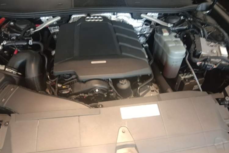Used Audi A6L 2020 40 TFSI Luxury Dynamic Edition Engine Bay Left