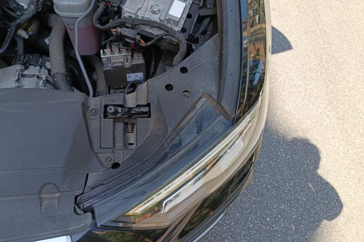Used Audi A6L 2020 45 TFSI Prestige Dynamic Edition Engine Bay Left