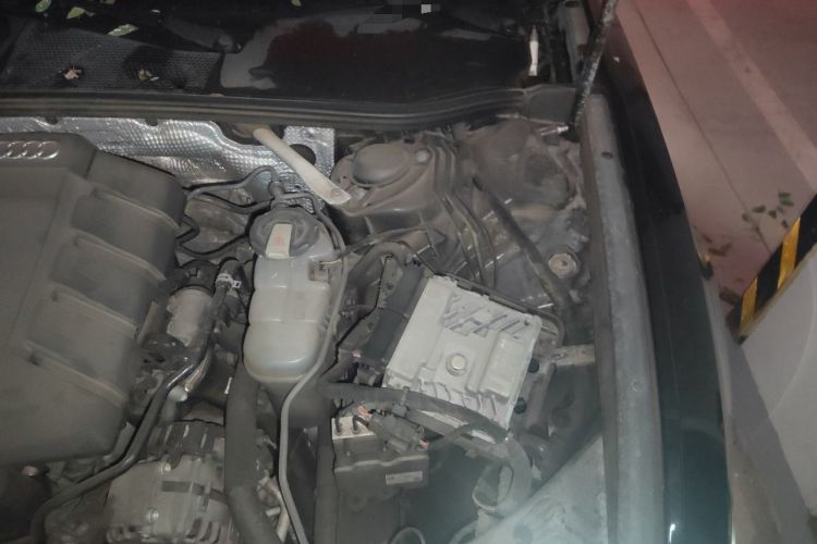 Used Audi A6L 2020 45 TFSI Prestige Elegant Edition Engine Bay Left