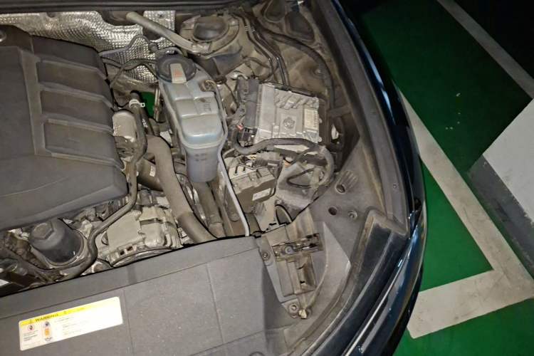 Used Audi A6L 2020 45 TFSI Prestige Elegant Edition Engine Bay Left