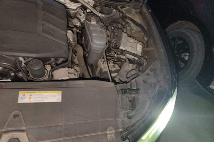 Used Audi A6L 2020 40 TFSI Luxury Dynamic Edition Engine Bay Left