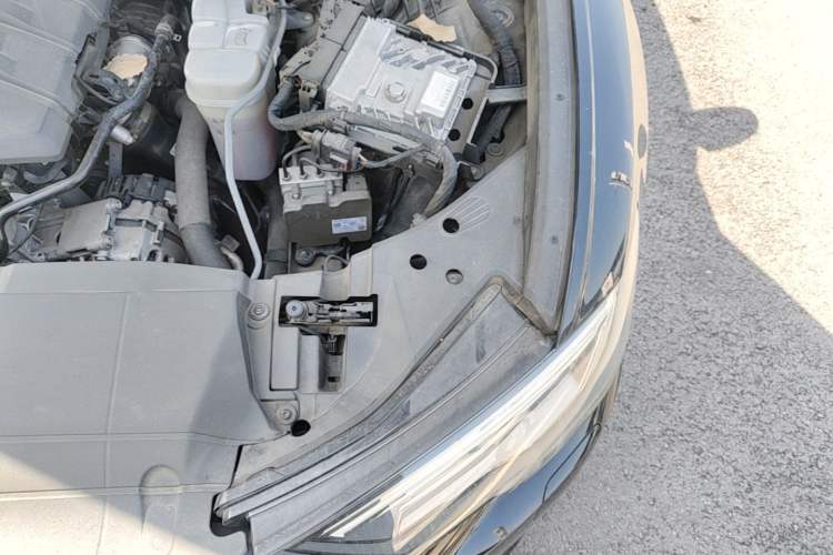 Used Audi A6L 2020 45 TFSI quattro Prestige Dynamic Edition Engine Bay Left