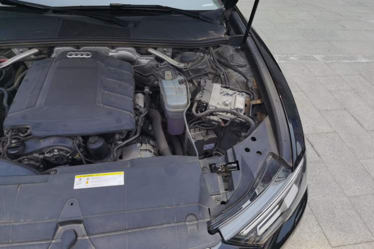 Used Audi A6L 2020 40 TFSI Luxury Prestige Edition Engine Bay Left