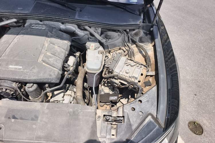 Used Audi A6L 2020 45 TFSI Prestige Dynamic Edition Engine Bay Left
