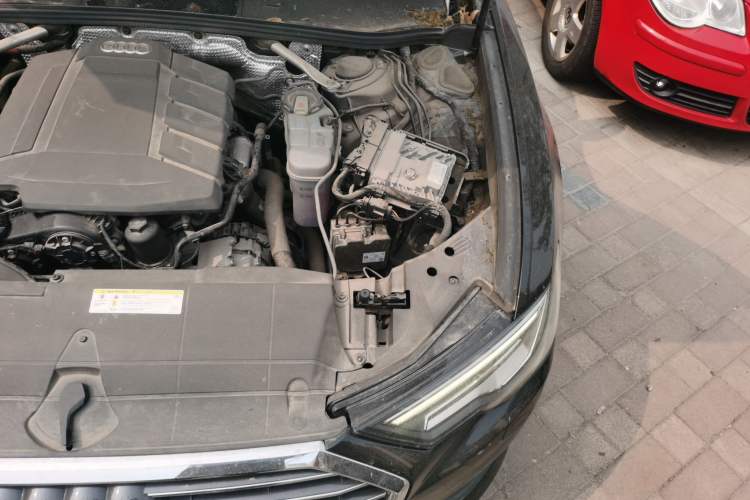 Used Audi A6L 2020 45 TFSI Prestige Elegant Edition Engine Bay Left