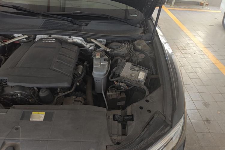 Used Audi A6L 2020 45 TFSI Prestige Dynamic Edition Engine Bay Left