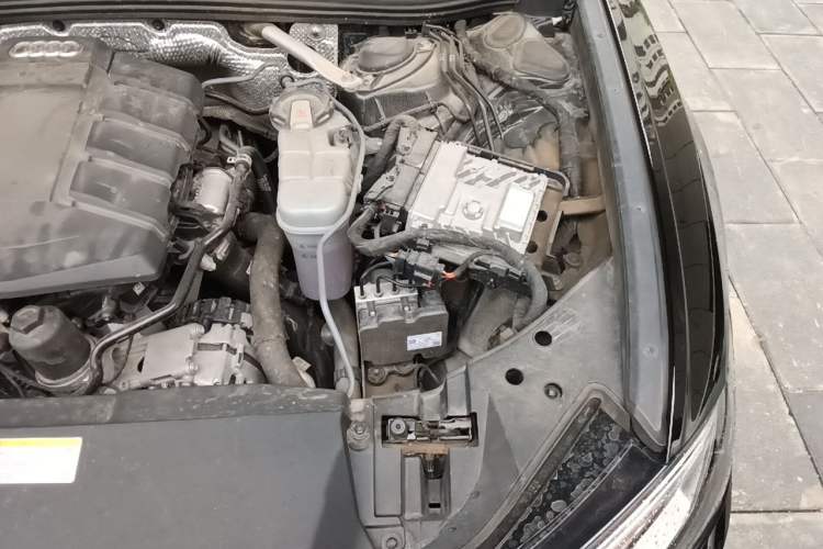 Used Audi A6L 2020 45 TFSI Prestige Dynamic Edition Engine Bay Left