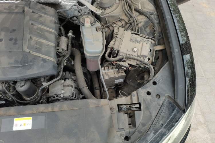 Used Audi A6L 2020 45 TFSI Prestige Elegant Edition Engine Bay Left