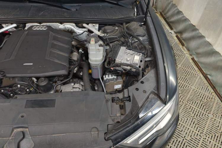 Used Audi A6L 2020 45 TFSI quattro Prestige Elegant Edition Engine Bay Left