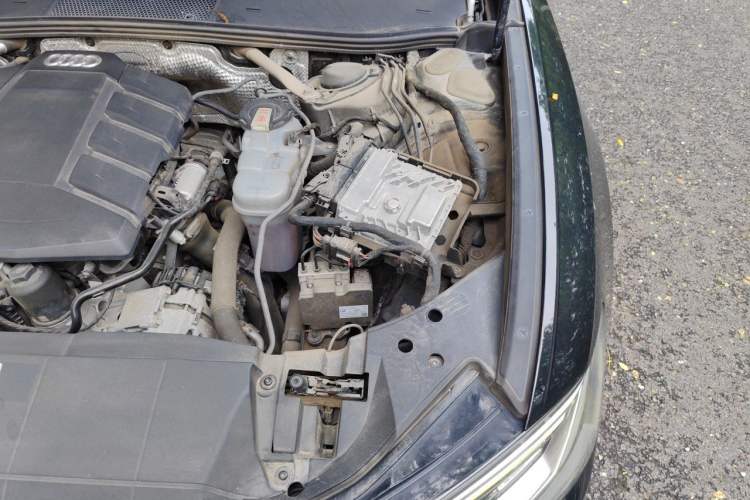 Used Audi A6L 2020 45 TFSI Prestige Dynamic Edition Engine Bay Left