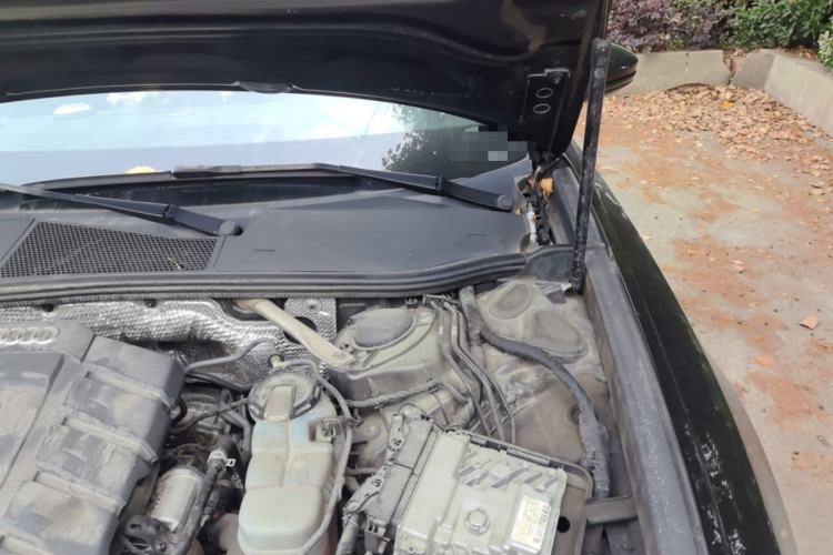 Used Audi A6L 2020 40 TFSI Luxury Prestige Edition Engine Bay Left