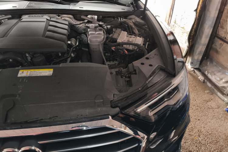Used Audi A6L 2020 45 TFSI Prestige Dynamic Edition Engine Bay Left