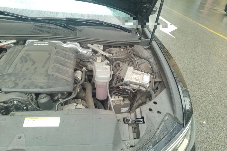 Used Audi A6L 2020 40 TFSI Luxury Prestige Edition Engine Bay Left