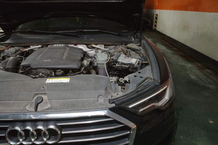 Used Audi A6L 2020 40 TFSI Luxury Dynamic Edition Engine Bay Left