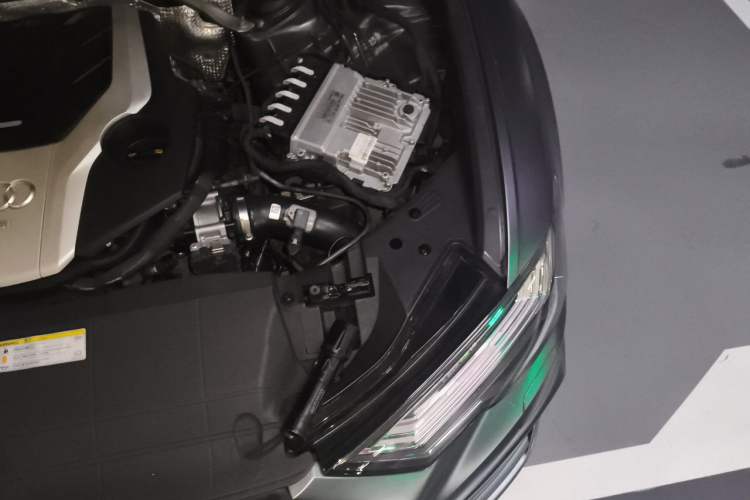 Used Audi A6L 2020 55 TFSI quattro Prestige Dynamic Edition Engine Bay Left