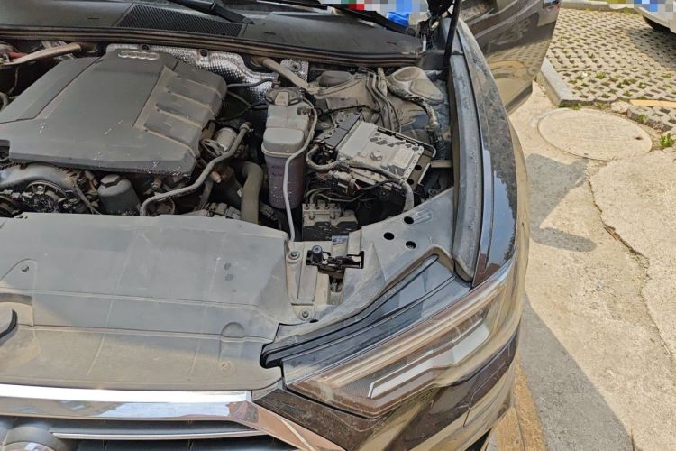 Used Audi A6L 2020 40 TFSI Luxury Dynamic Edition Engine Bay Left