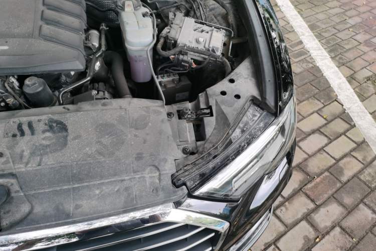 Used Audi A6L 2020 40 TFSI Luxury Prestige Edition Engine Bay Left