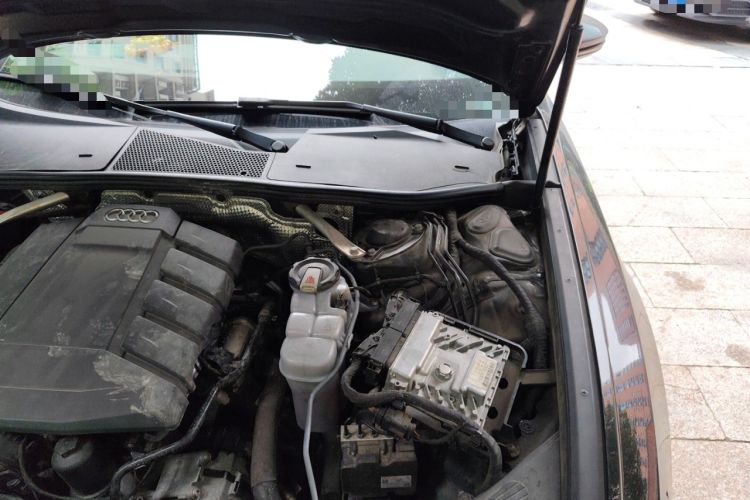 Used Audi A6L 2020 40 TFSI Luxury Dynamic Edition Engine Bay Left