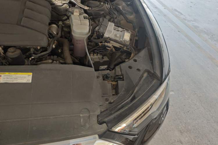 Used Audi A6L 2020 45 TFSI Prestige Elegant Edition Engine Bay Left