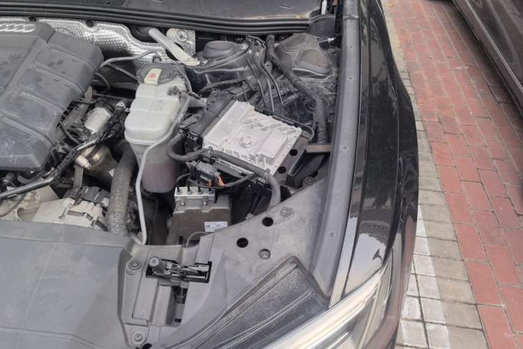Used Audi A6L 2020 45 TFSI Prestige Elegant Edition Engine Bay Left