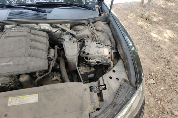 Used Audi A6L 2020 40 TFSI Luxury Dynamic Edition Engine Bay Left