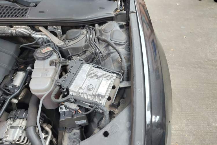 Used Audi A6L 2020 45 TFSI Prestige Dynamic Edition Engine Bay Left