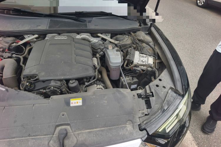 Used Audi A6L 2020 45 TFSI Prestige Dynamic Edition Engine Bay Left