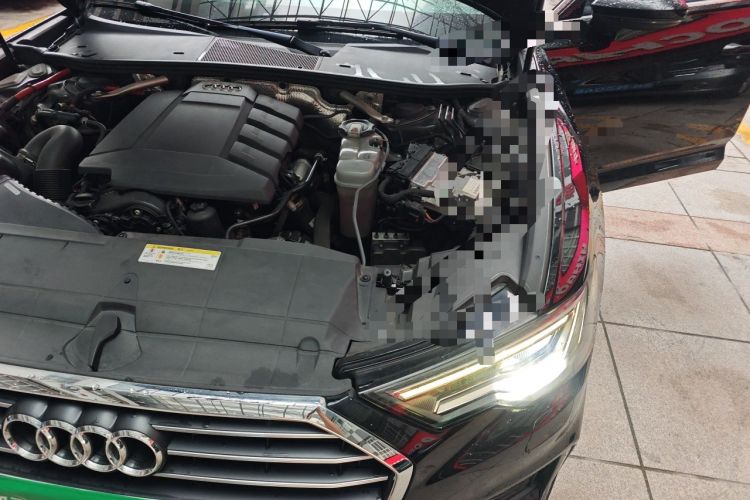 Used Audi A6L 2020 40 TFSI Luxury Dynamic Edition Engine Bay Left