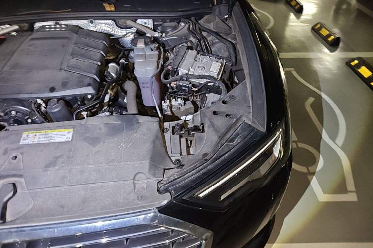 Used Audi A6L 2020 45 TFSI Prestige Elegant Edition Engine Bay Left
