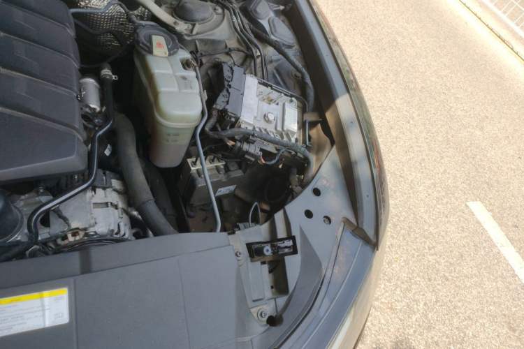 Used Audi A6L 2020 40 TFSI Luxury Prestige Edition Engine Bay Left