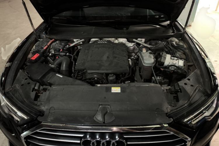Used Audi A6L 2020 45 TFSI Prestige Dynamic Edition Engine Bay