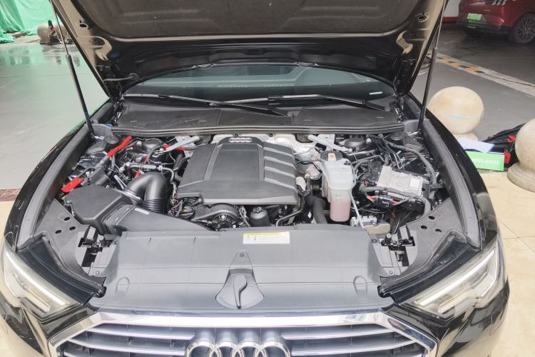 Used Audi A6L 2020 45 TFSI Prestige Elegant Edition Engine Bay
