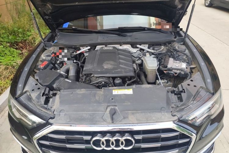 Used Audi A6L 2020 40 TFSI Luxury Dynamic Edition Engine Bay