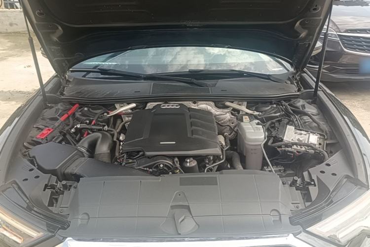 Used Audi A6L 2020 45 TFSI Prestige Dynamic Edition Engine Bay