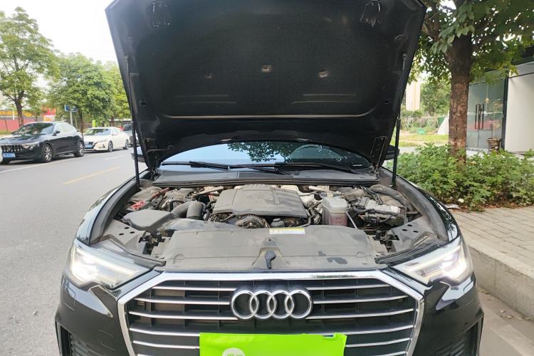 Used Audi A6L 2020 40 TFSI Luxury Dynamic Edition Engine Bay
